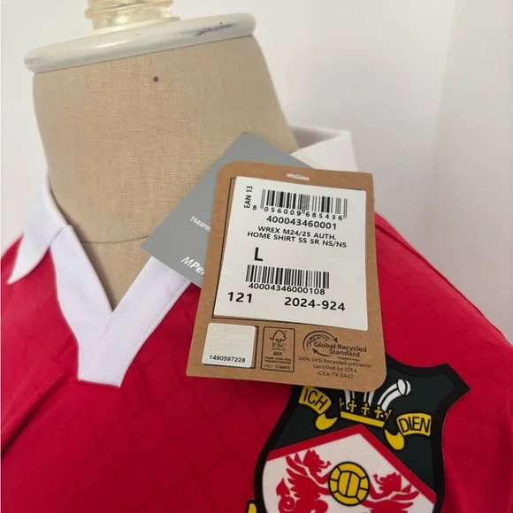 Wrexham AFC Home Shirt Jersey Macron NWT L - Picture 6 of 6